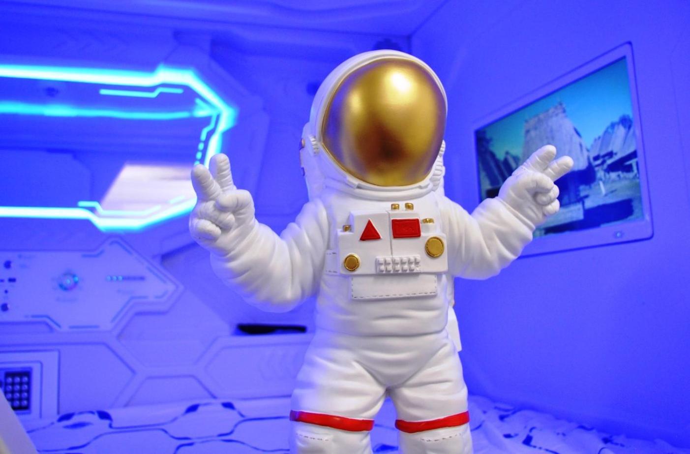 Cosmos Capsule Coworking London 호텔 외부 사진